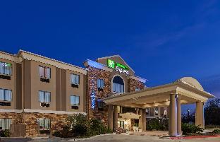 holiday inn express cleveland by ihg