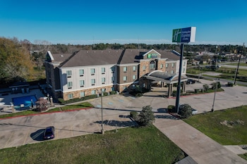 holiday inn express cleveland by ihg