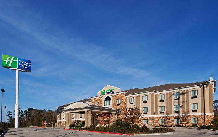 holiday inn express cleveland by ihg
