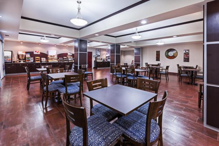holiday inn express cleveland by ihg