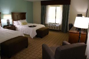 hampton inn and suites center