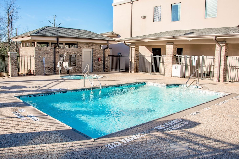 sleep inn and suites center