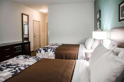 sleep inn and suites center