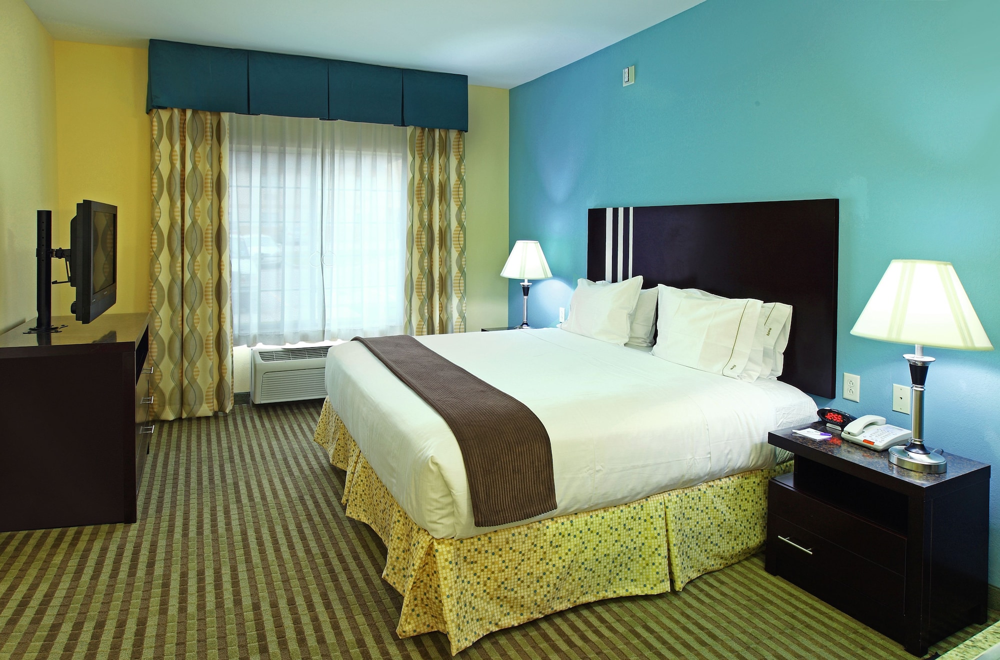 holiday inn express and suites carthage by ihg