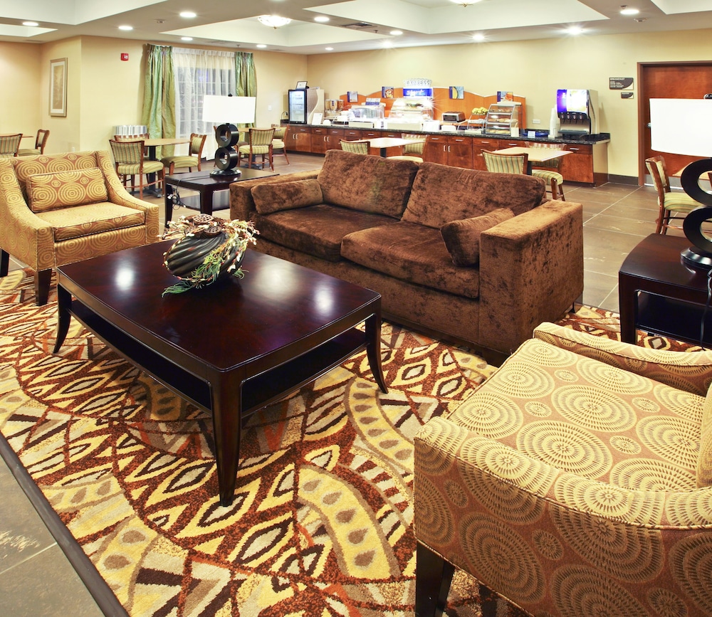 holiday inn express and suites carthage by ihg