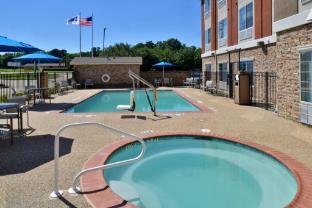 holiday inn express and suites carthage by ihg