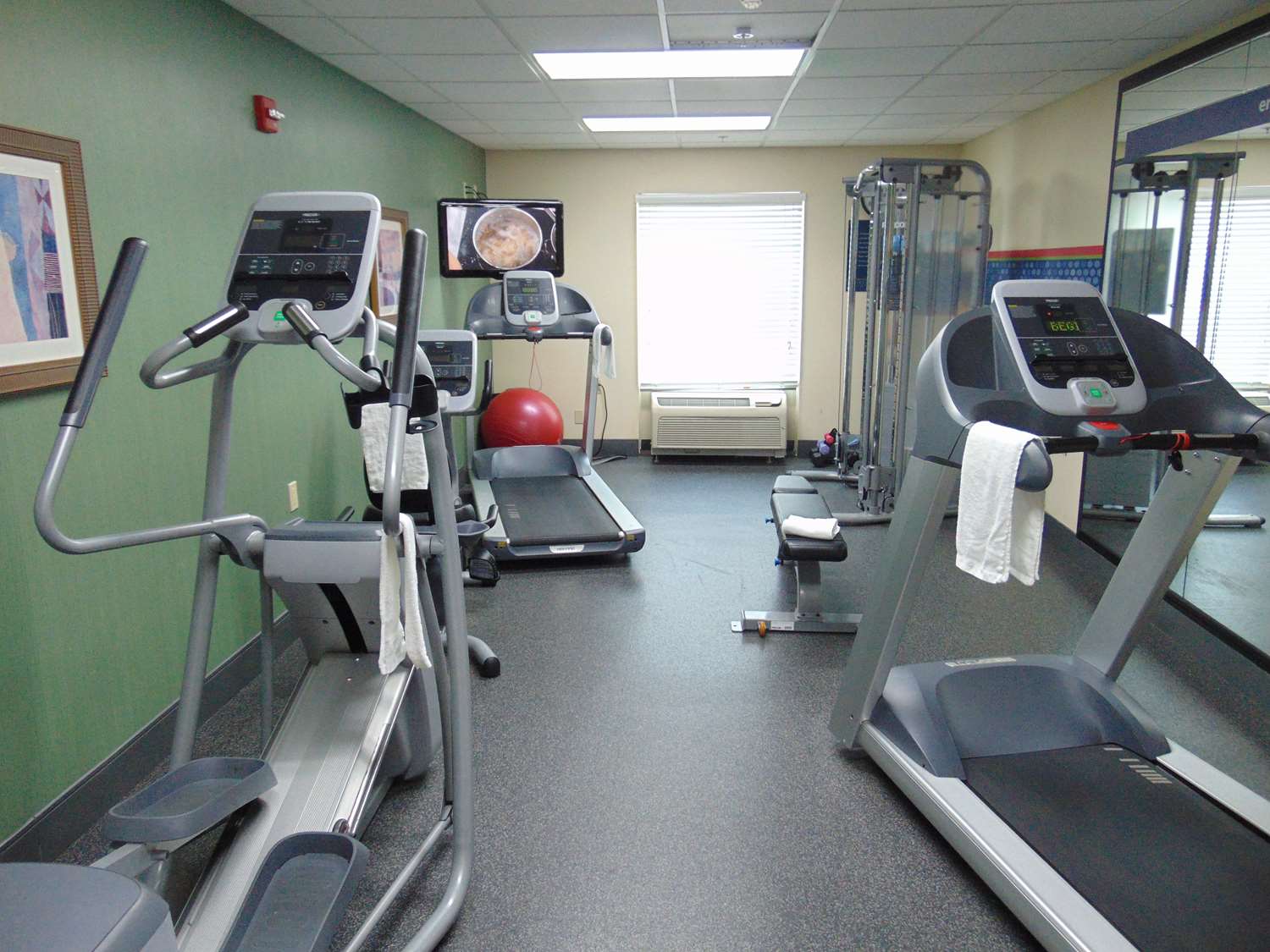 hampton inn and suites cleveland mentor