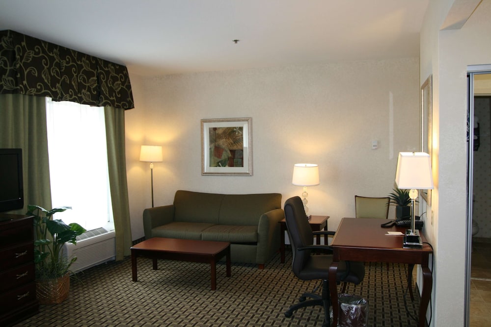 hampton inn and suites cleveland mentor