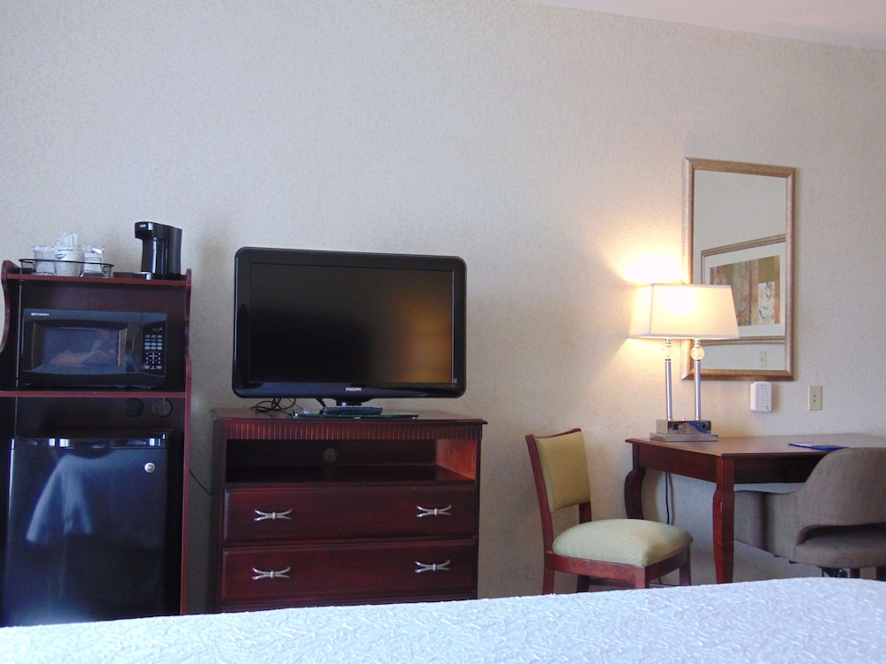 hampton inn and suites cleveland mentor
