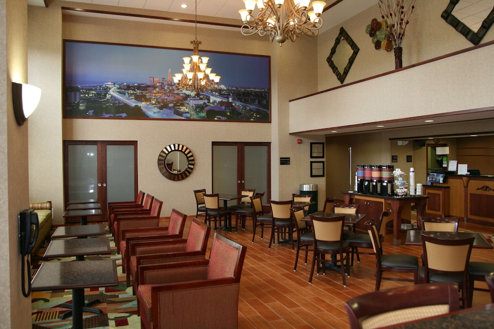 hampton inn and suites cleveland mentor