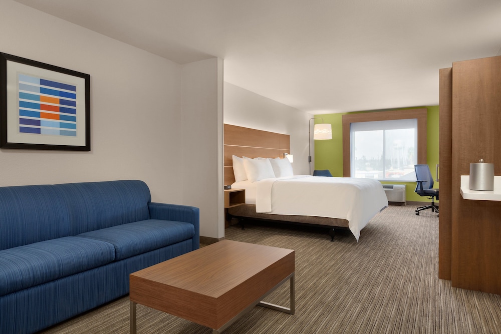 holiday inn express hotel and suites merced by ihg