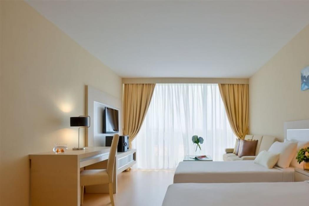 jinhold apartment hotel bintulu
