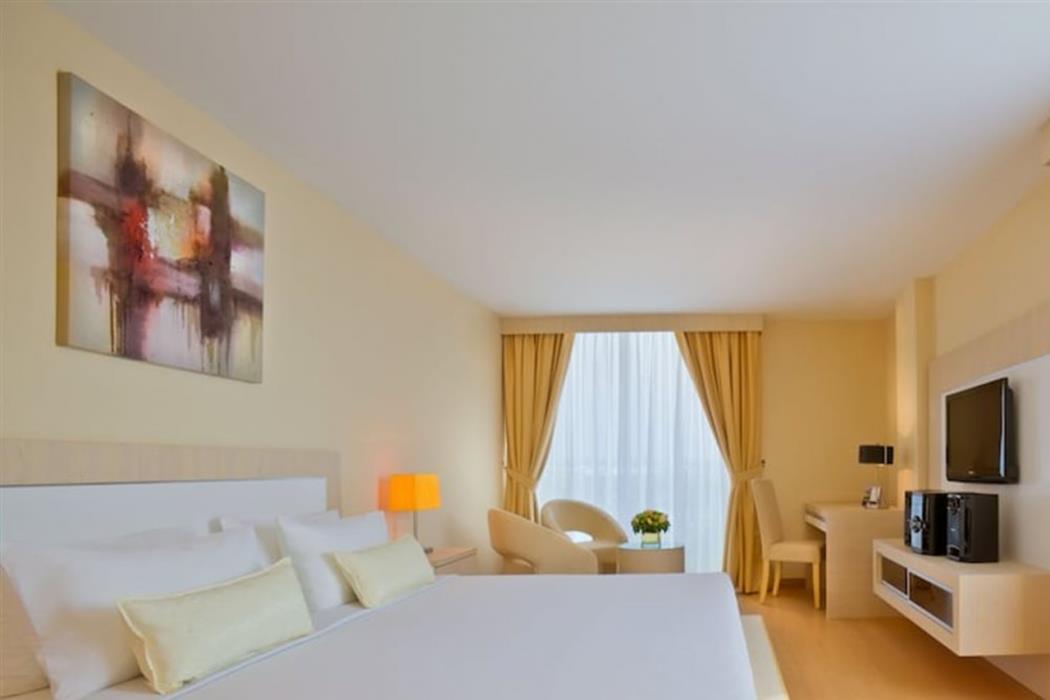 jinhold apartment hotel bintulu