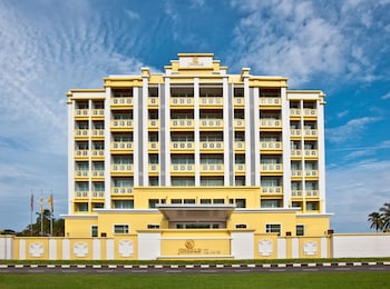 jinhold apartment hotel bintulu