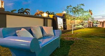 jinhold apartment hotel bintulu