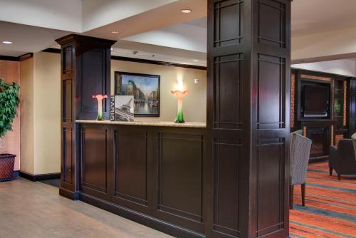 holiday inn express and suites paris texas by ihg