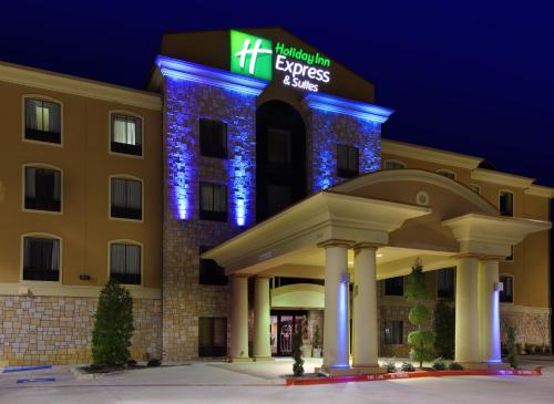 holiday inn express and suites paris texas by ihg
