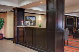holiday inn express and suites paris texas by ihg