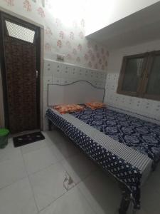 jahangir lodge and restaurant