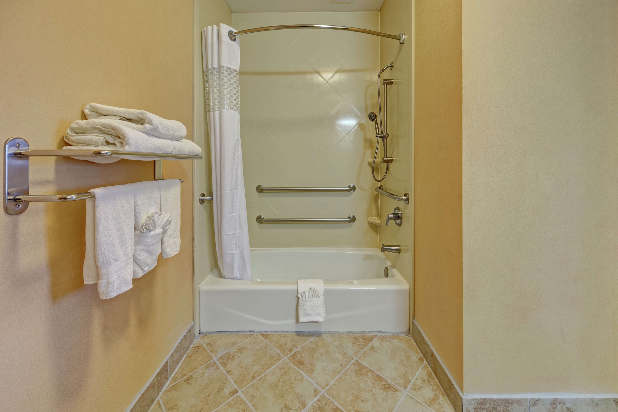 hampton inn corsicana