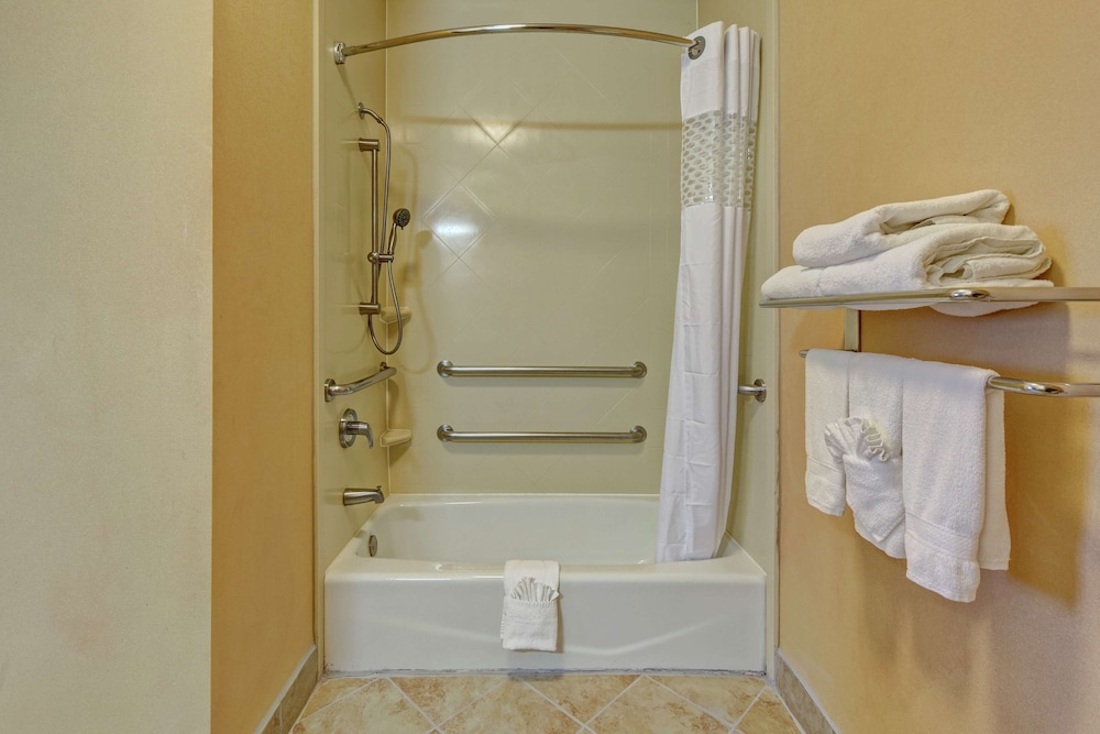hampton inn corsicana