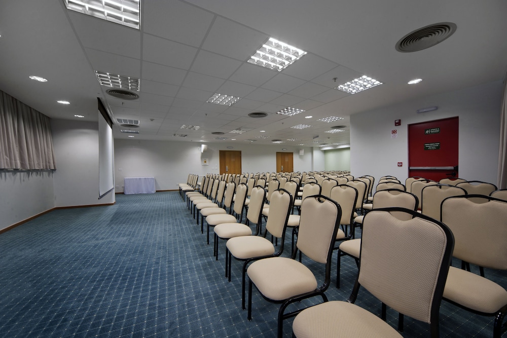 quality hotel vitoria