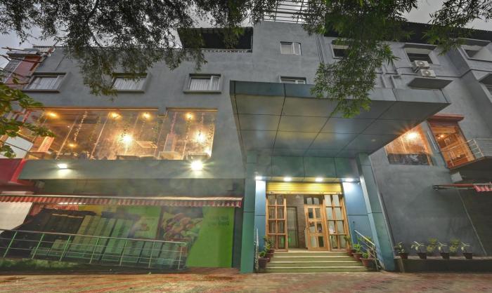treebo paradise premium rasulgarh