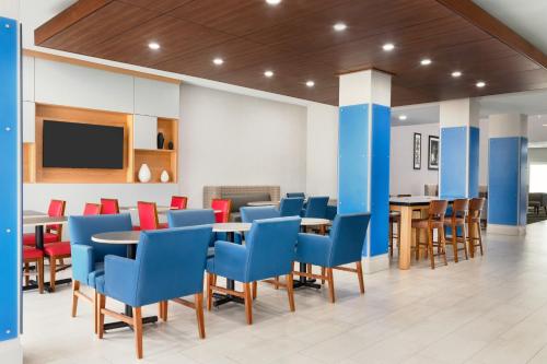 holiday inn express inn and suites searcy by ihg