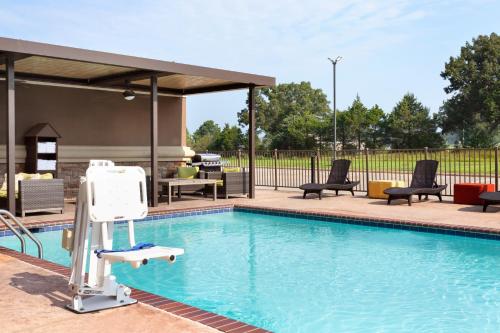holiday inn express inn and suites searcy by ihg