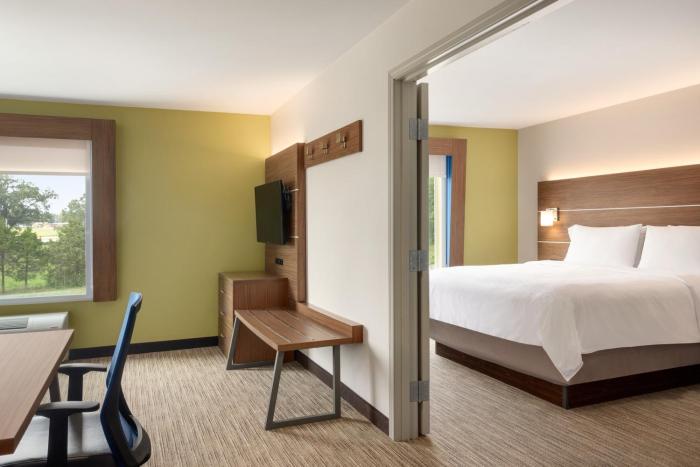 holiday inn express inn and suites searcy by ihg