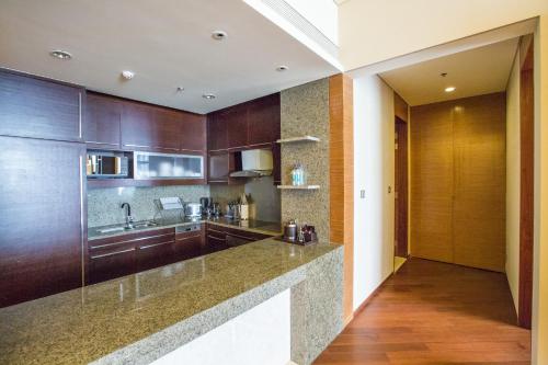 the lakeview tianjin marriott executive apartments