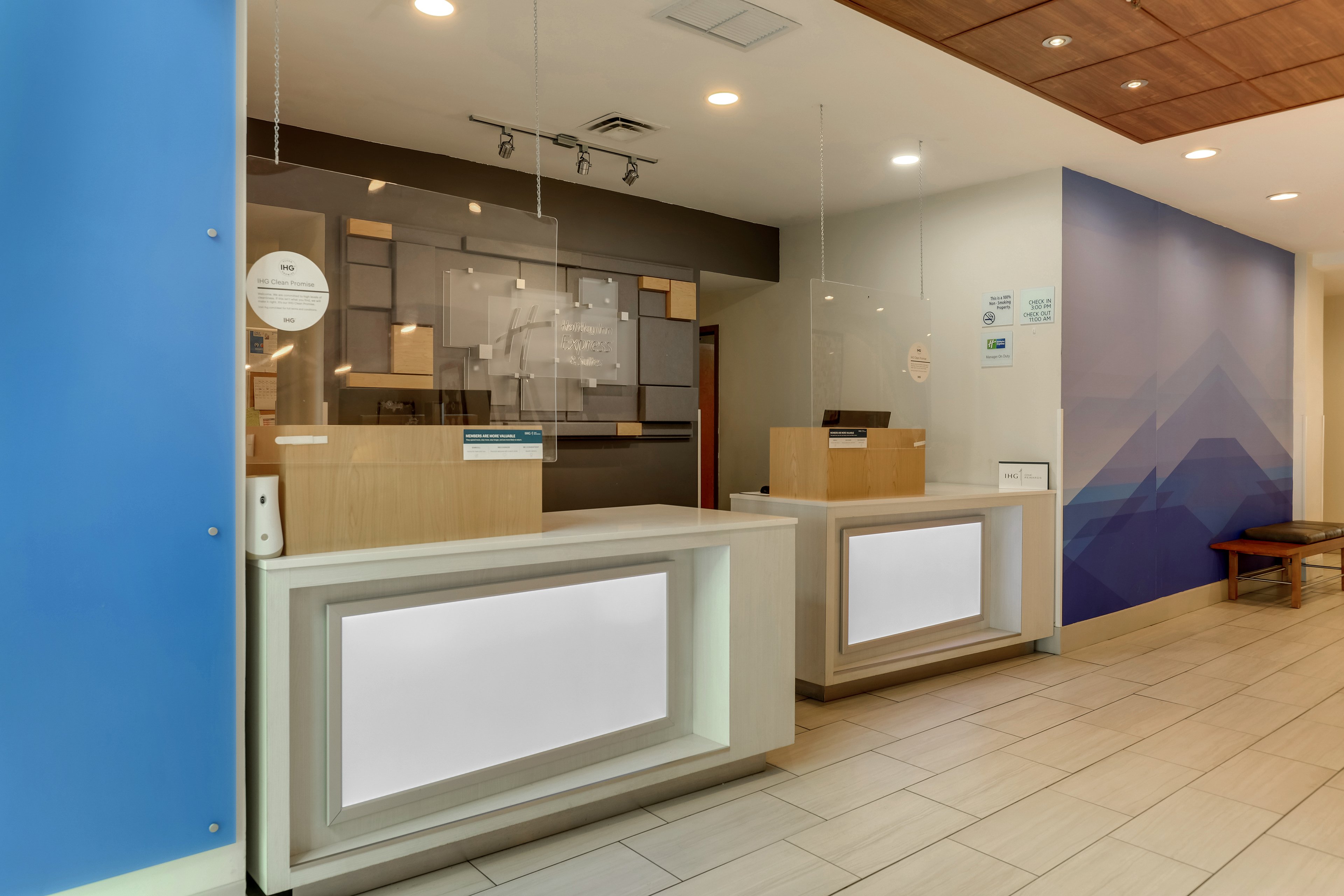 holiday inn express and suites montpelier by ihg