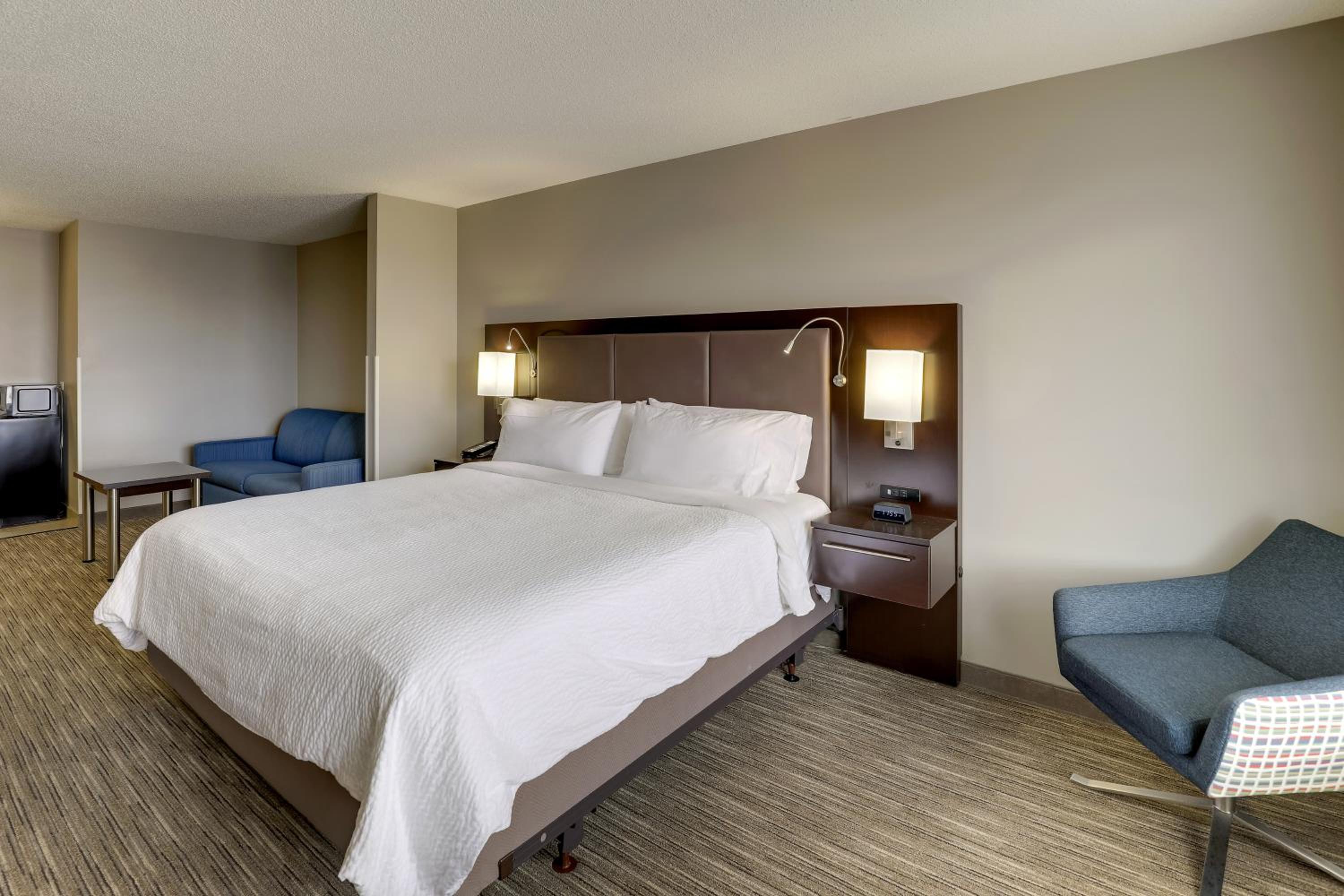 holiday inn express and suites montpelier by ihg