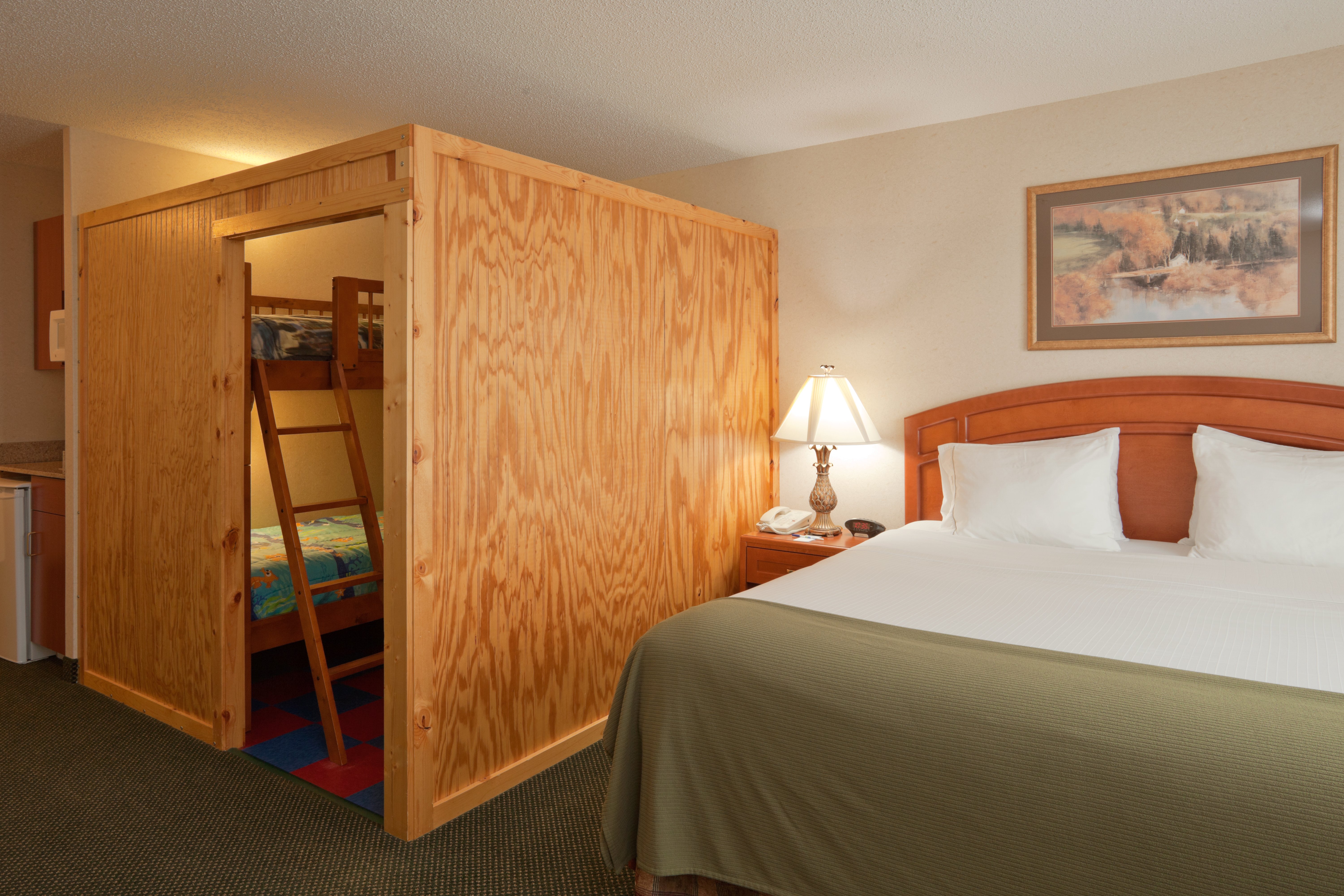 holiday inn express and suites montpelier by ihg