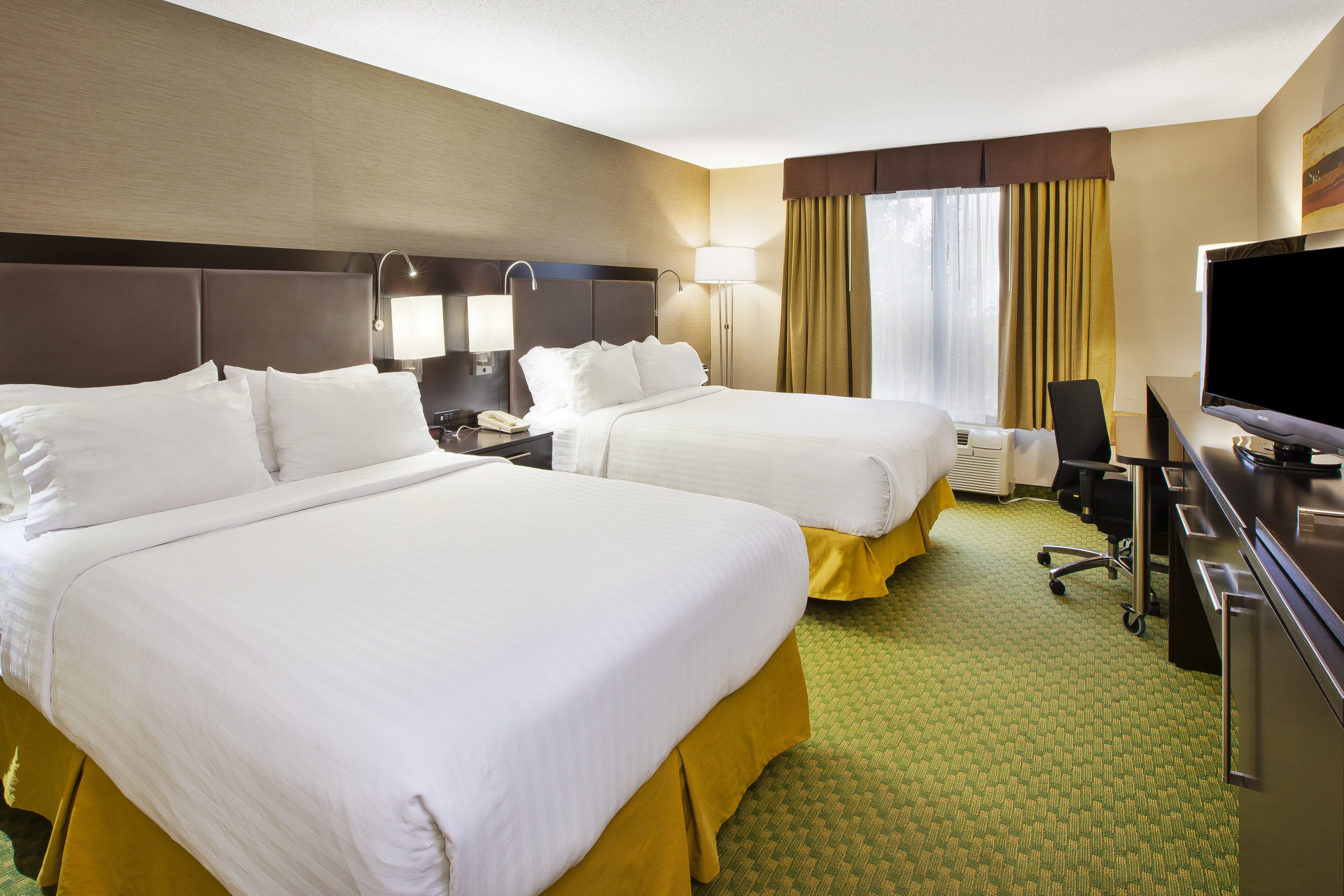 holiday inn express and suites montpelier by ihg