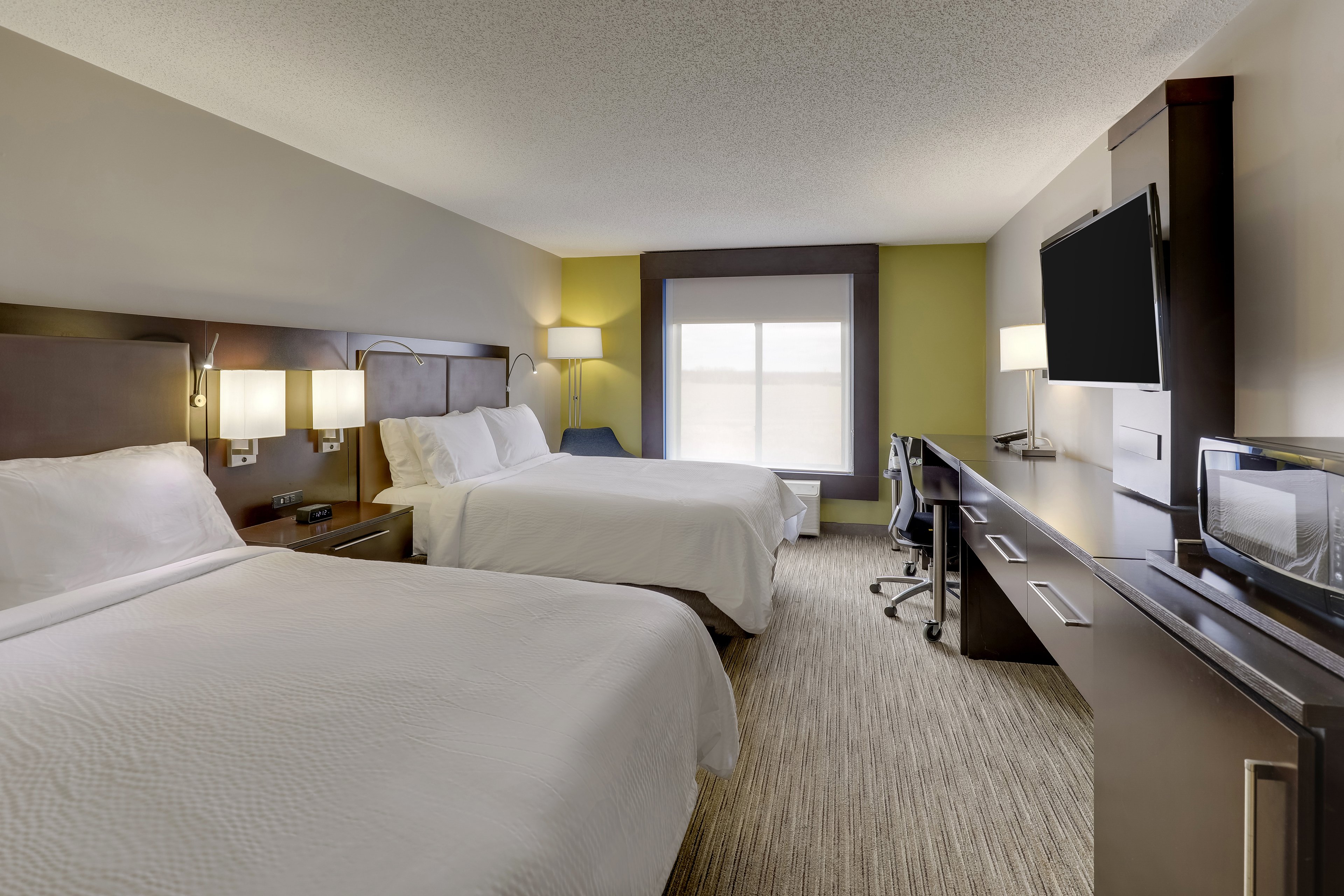 holiday inn express and suites montpelier by ihg