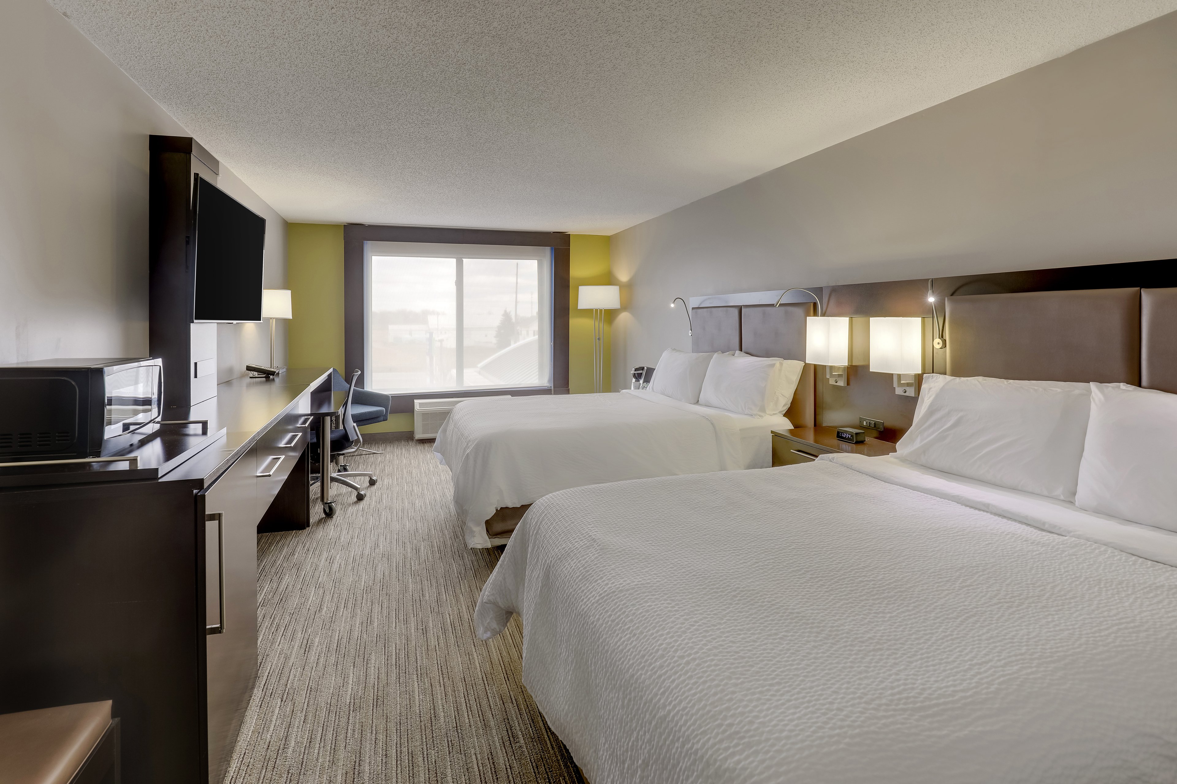 holiday inn express and suites montpelier by ihg