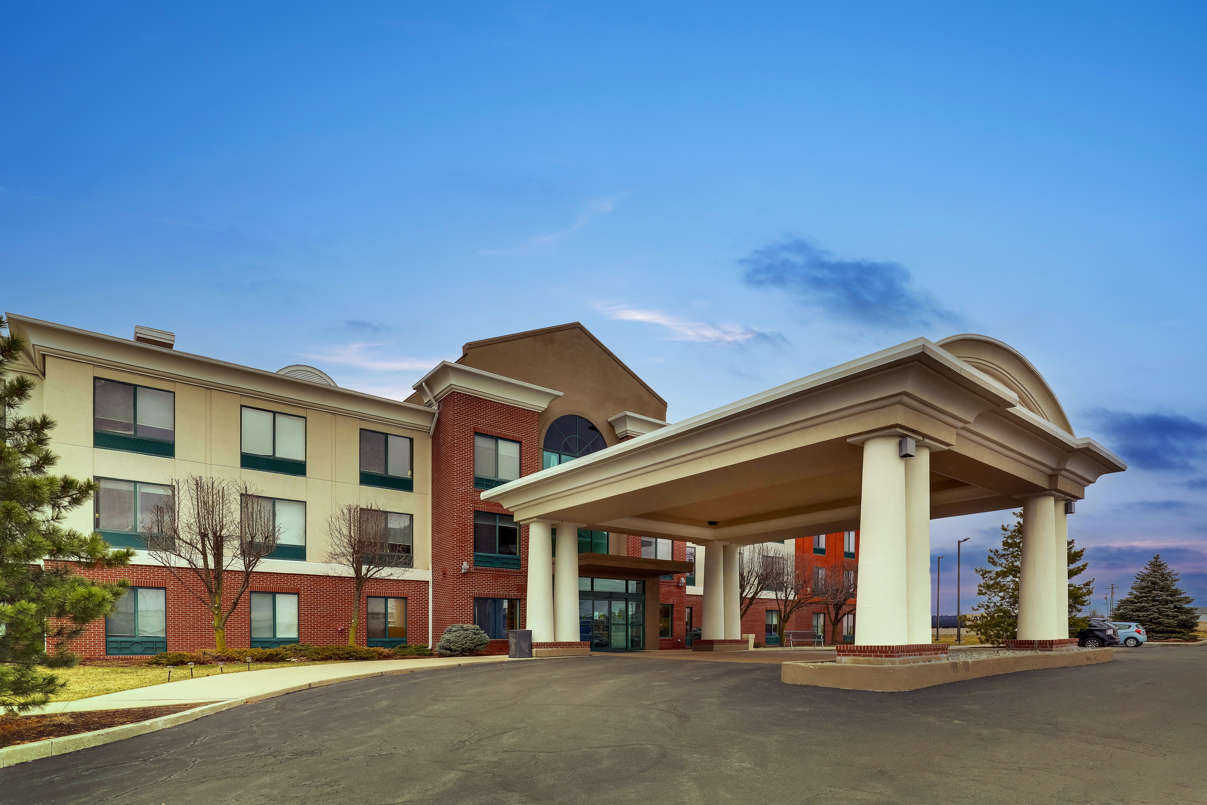 holiday inn express and suites montpelier by ihg