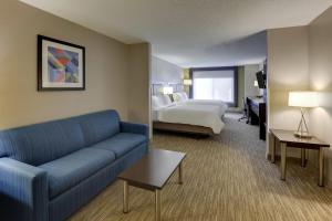 holiday inn express and suites montpelier by ihg