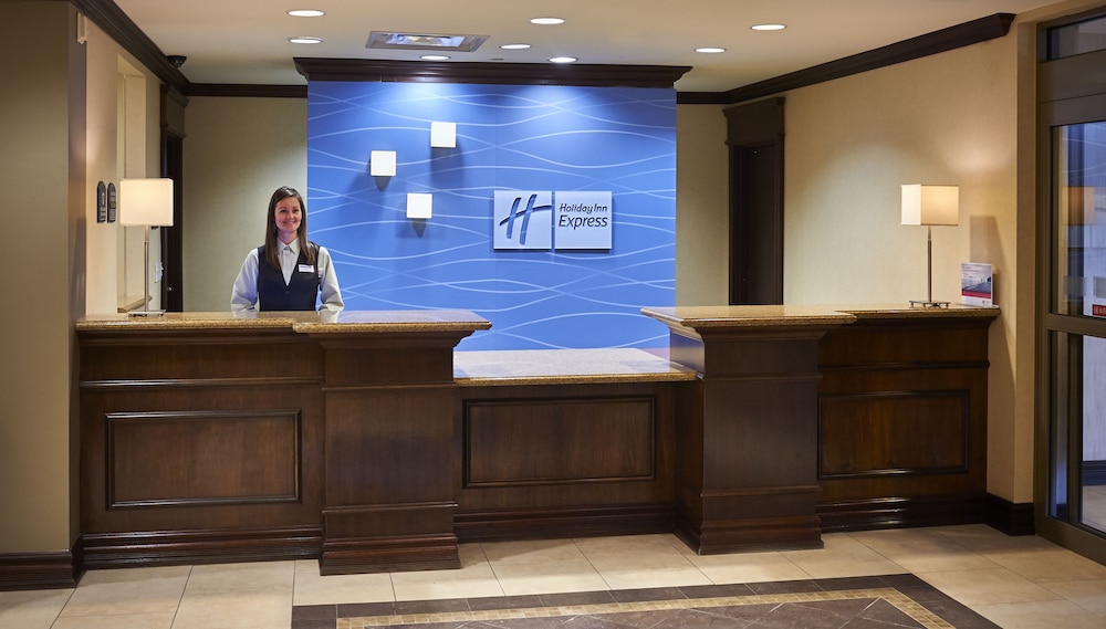 holiday inn express and suites huntsville by ihg