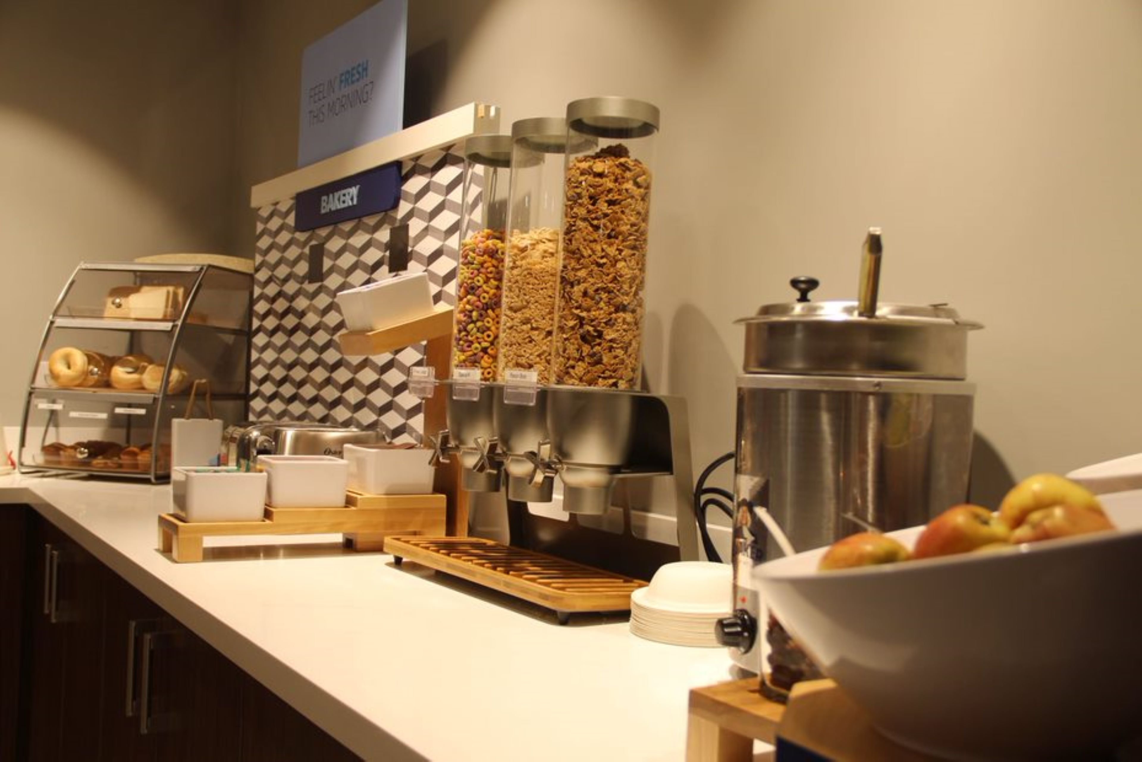 holiday inn express and suites huntsville by ihg