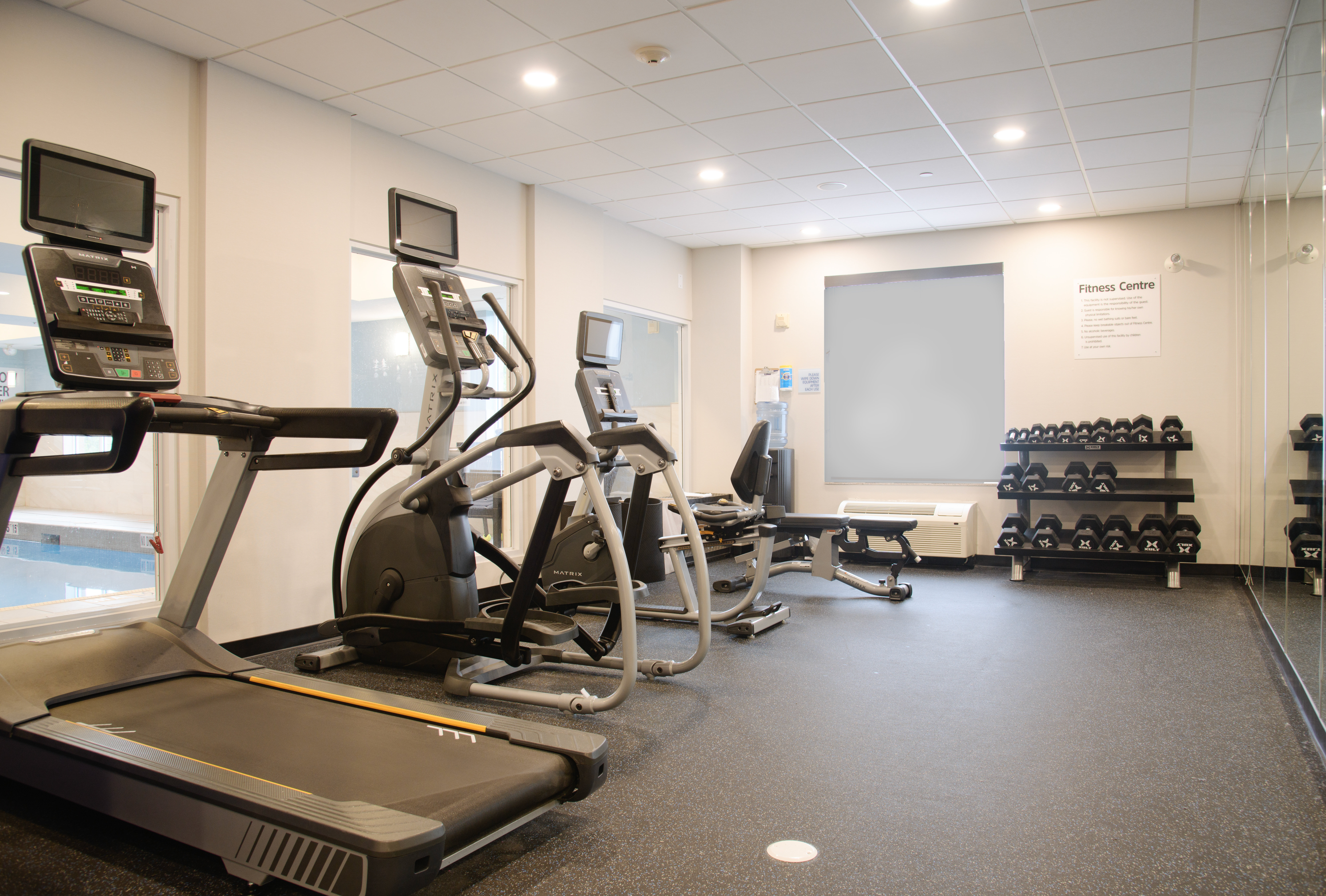 holiday inn express and suites huntsville by ihg
