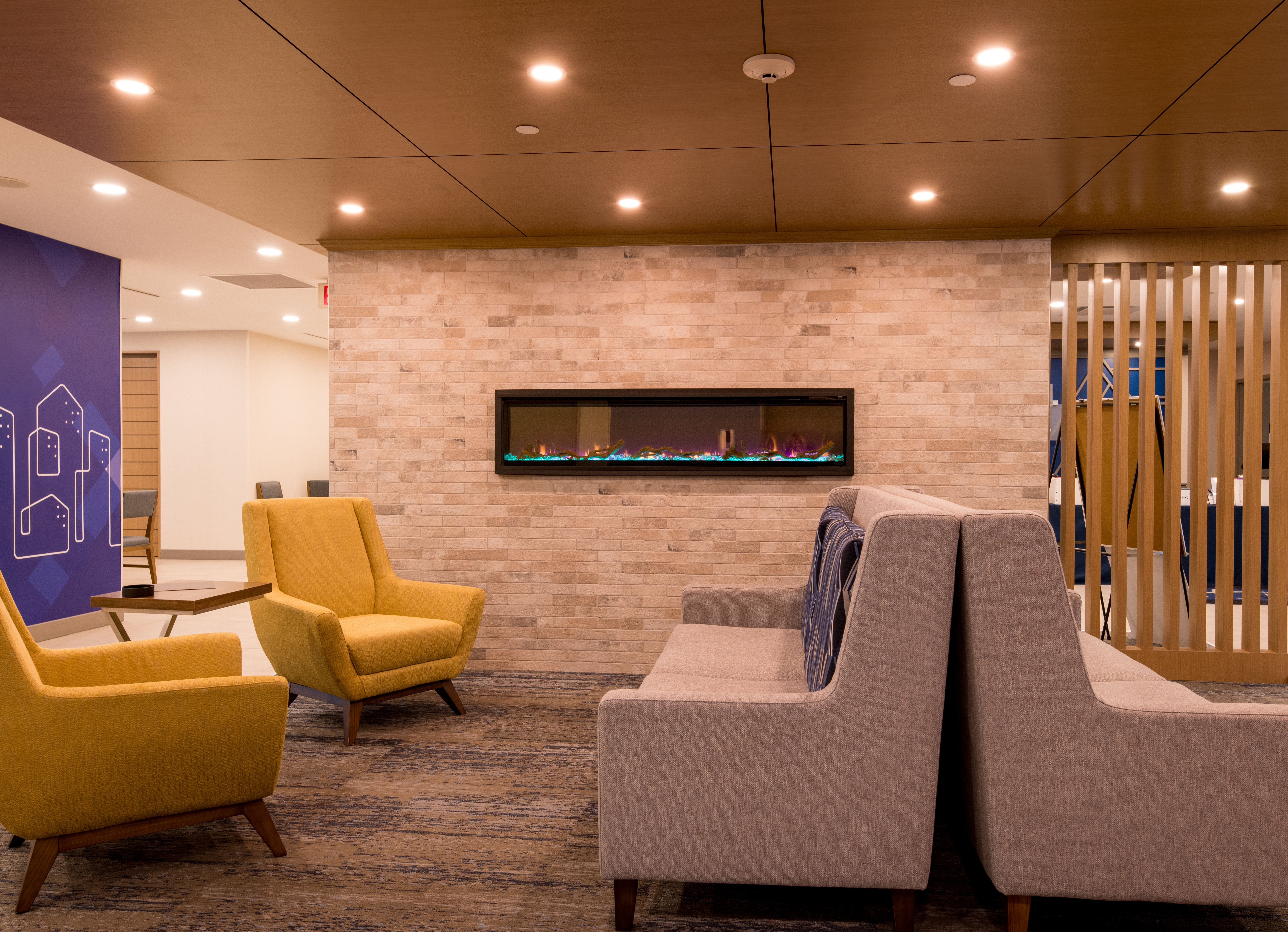 holiday inn express and suites huntsville by ihg