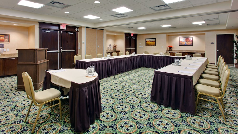 holiday inn express and suites huntsville by ihg
