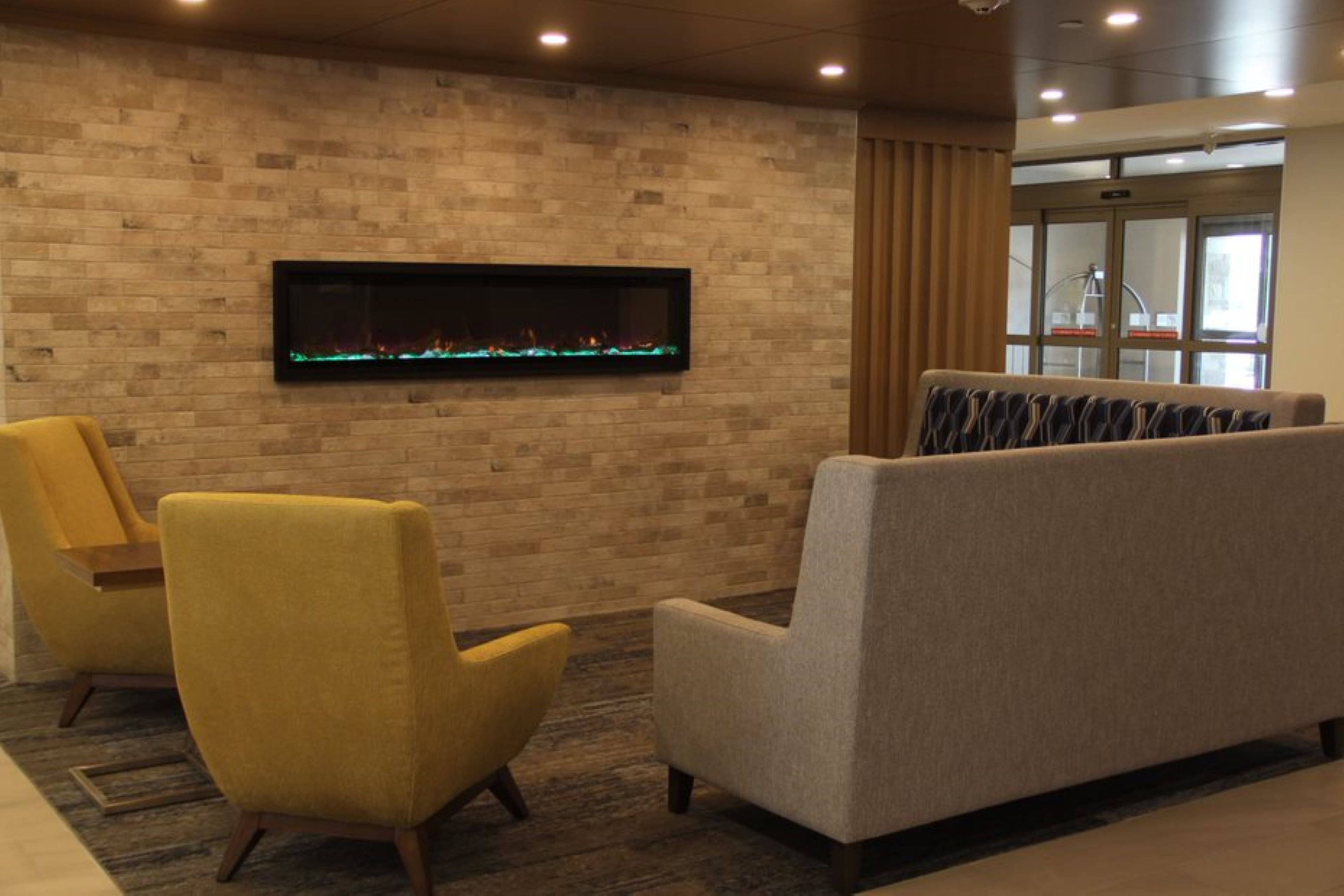holiday inn express and suites huntsville by ihg