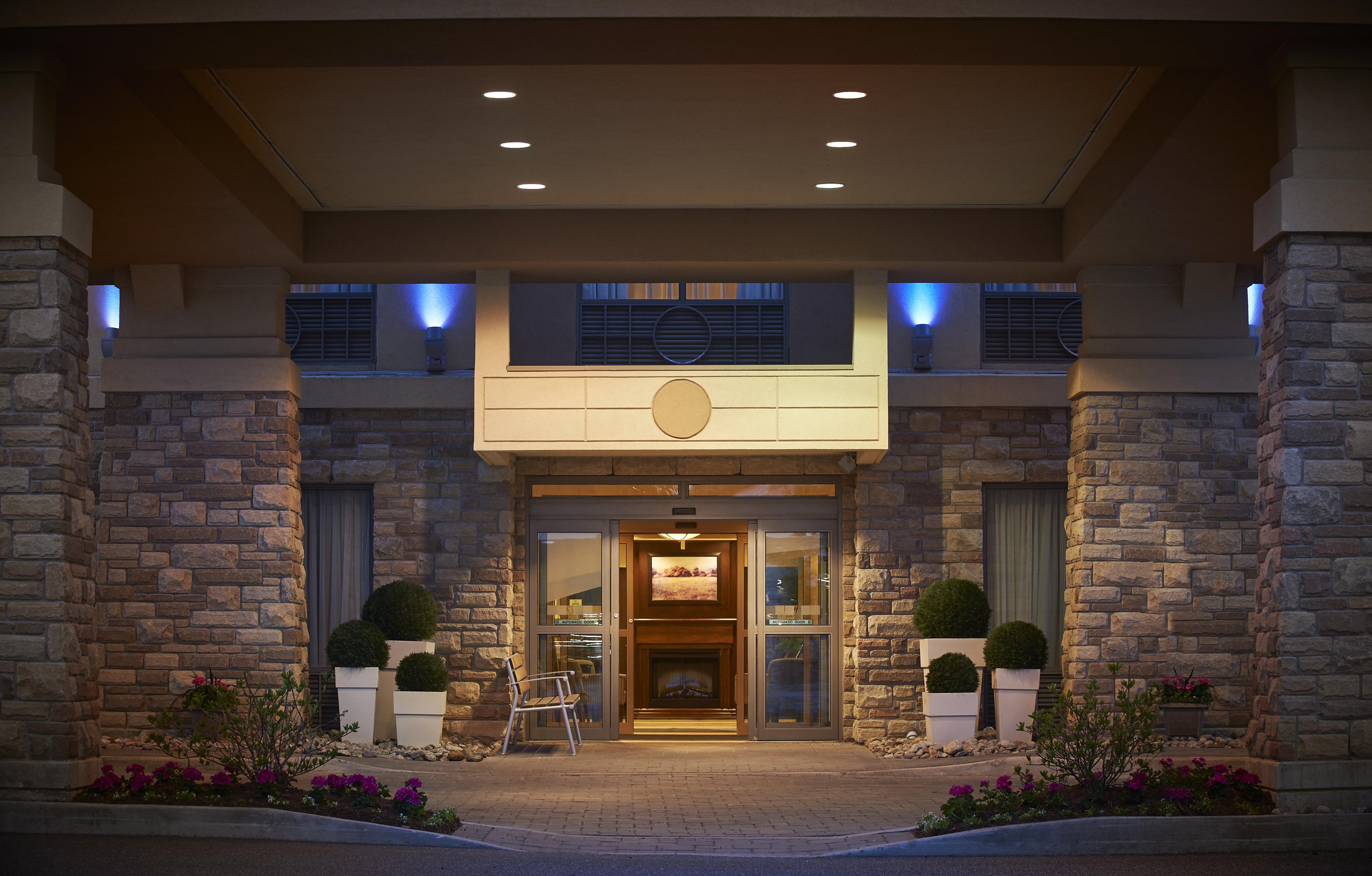 holiday inn express and suites huntsville by ihg