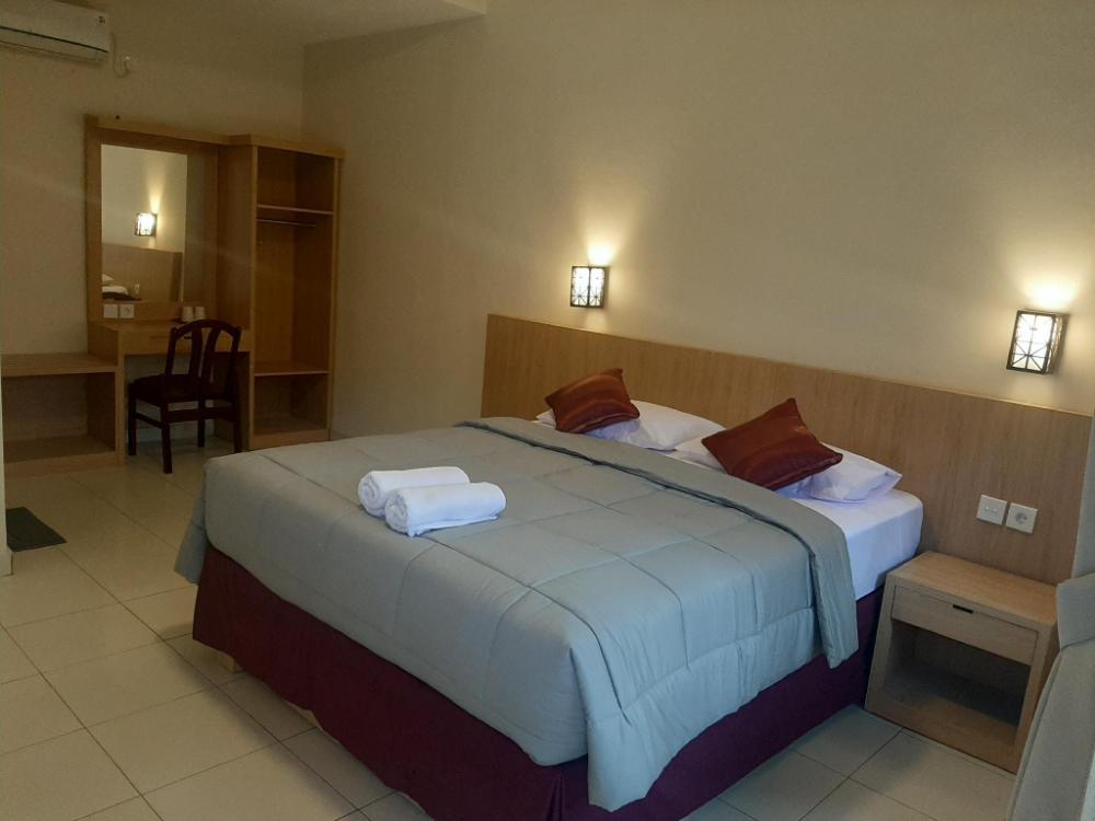 dewa bharata bungalows candidasa