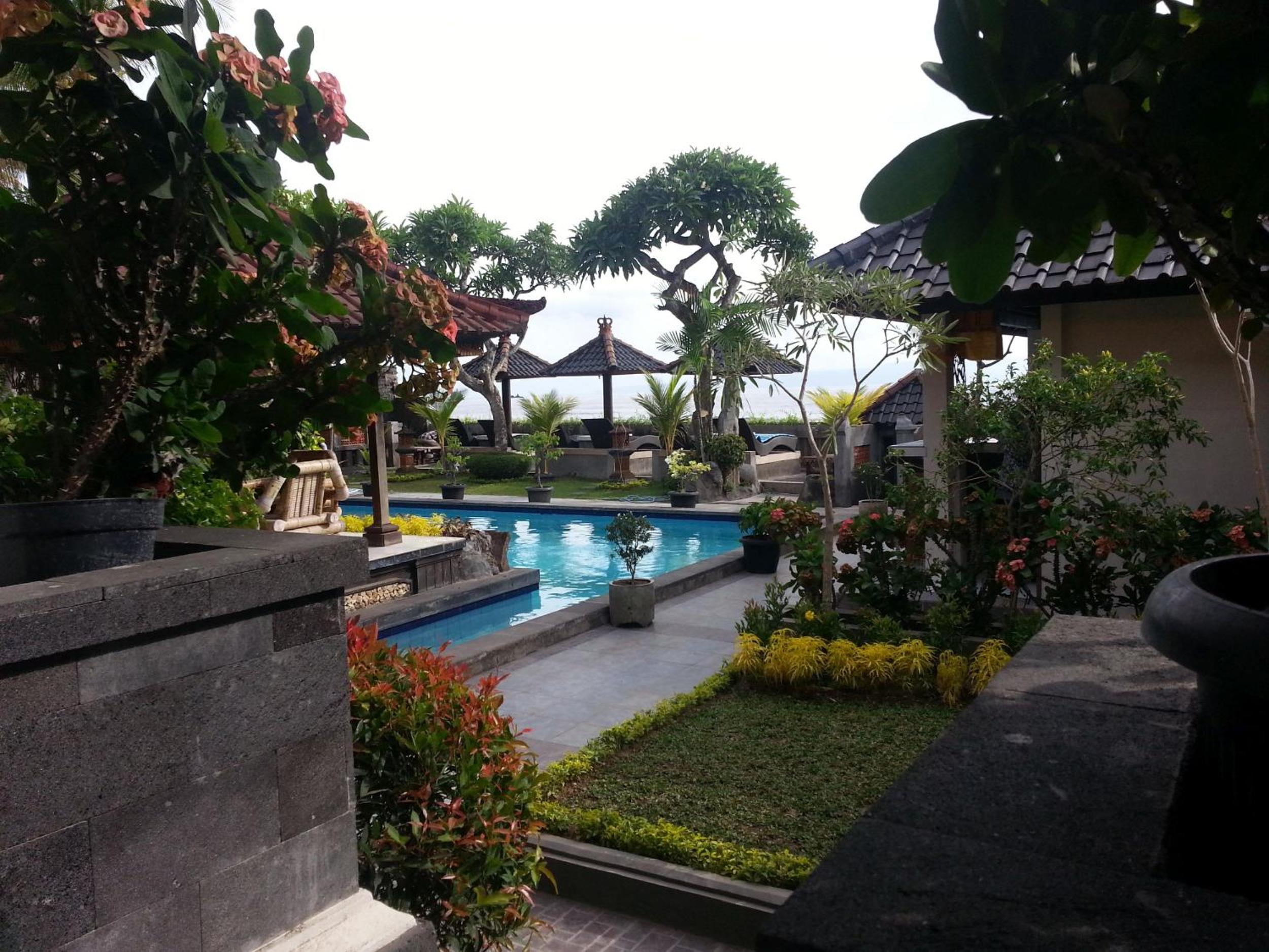 dewa bharata bungalows candidasa