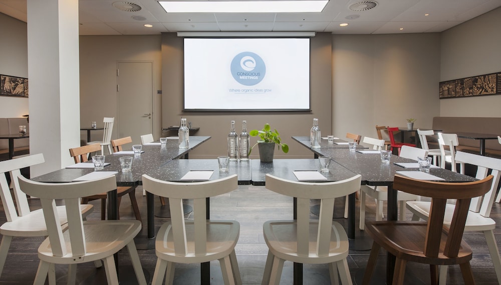 conscious hotel vondelpark