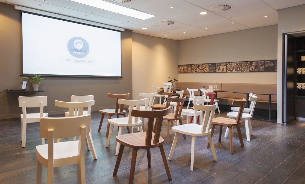 conscious hotel vondelpark